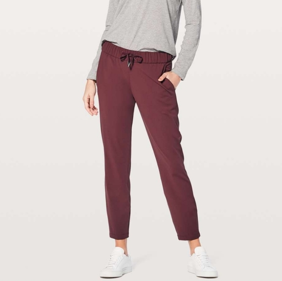 lululemon athletica Pants - Lululemon On The Fly Drawstring Pant Redwood